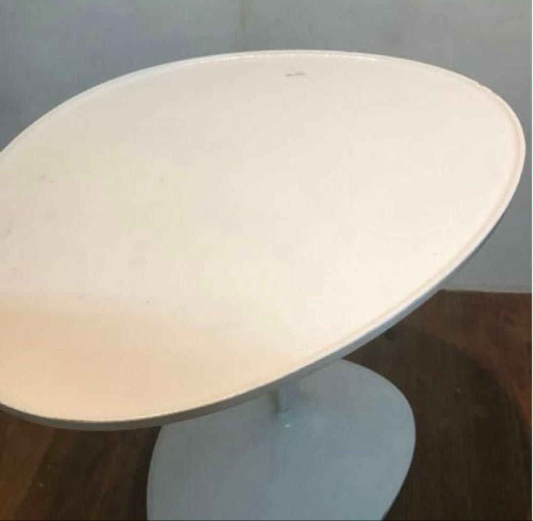 美品　鉄製　ホワイト　サイドテーブル　anna chen デザイン　ナイト