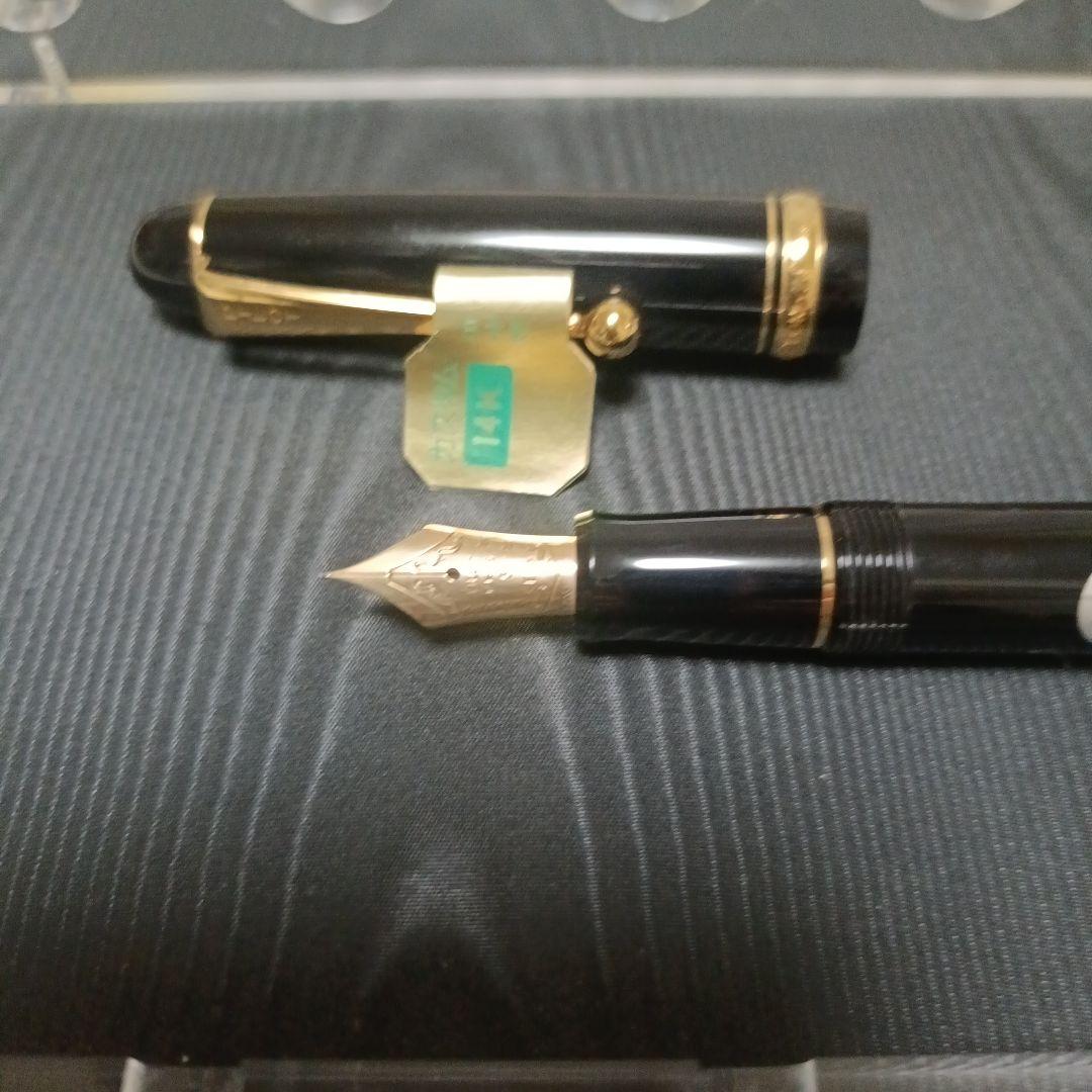 ★ラスト廃番品★新品PILOT CUSTOM　万年筆 14K EF 黒　極細字