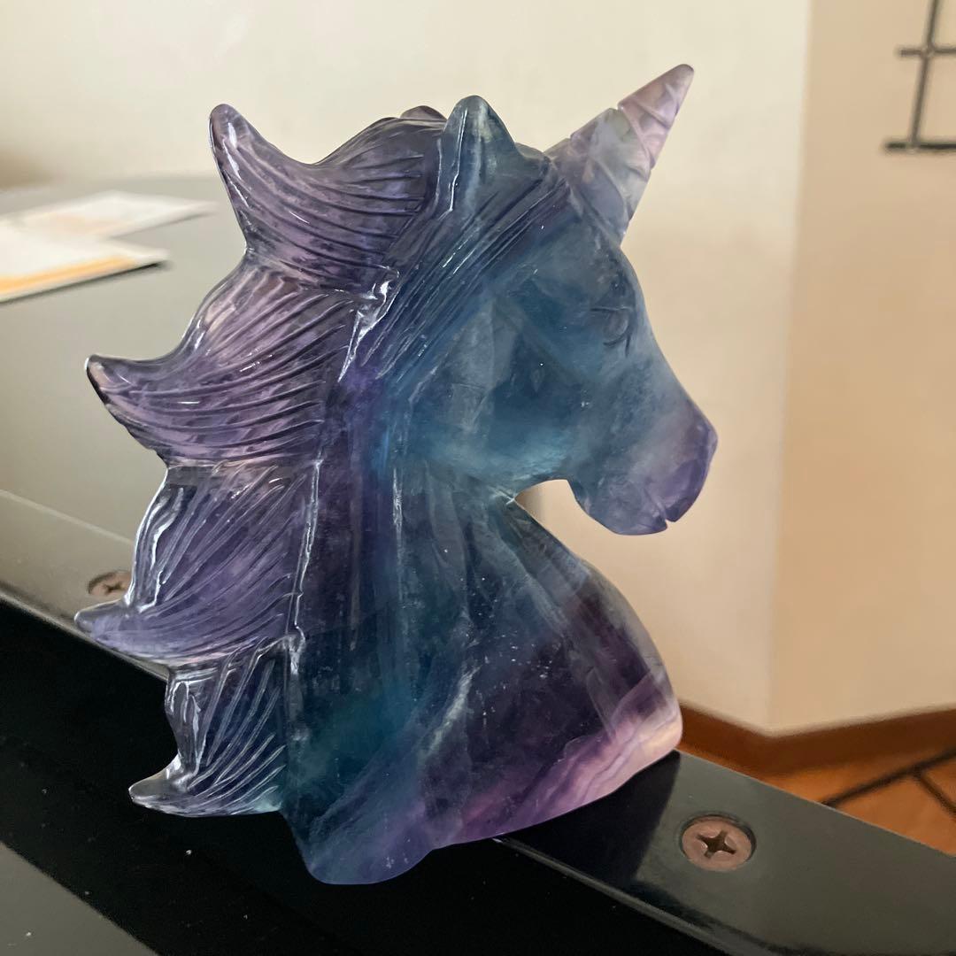mameruさま専用　美！バイカラーフローライト　ユニコーン　天然石置物