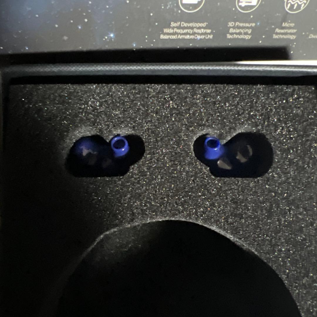 最終値下　美品　AFUL EXPLORER 1DD➕2BA 15326円