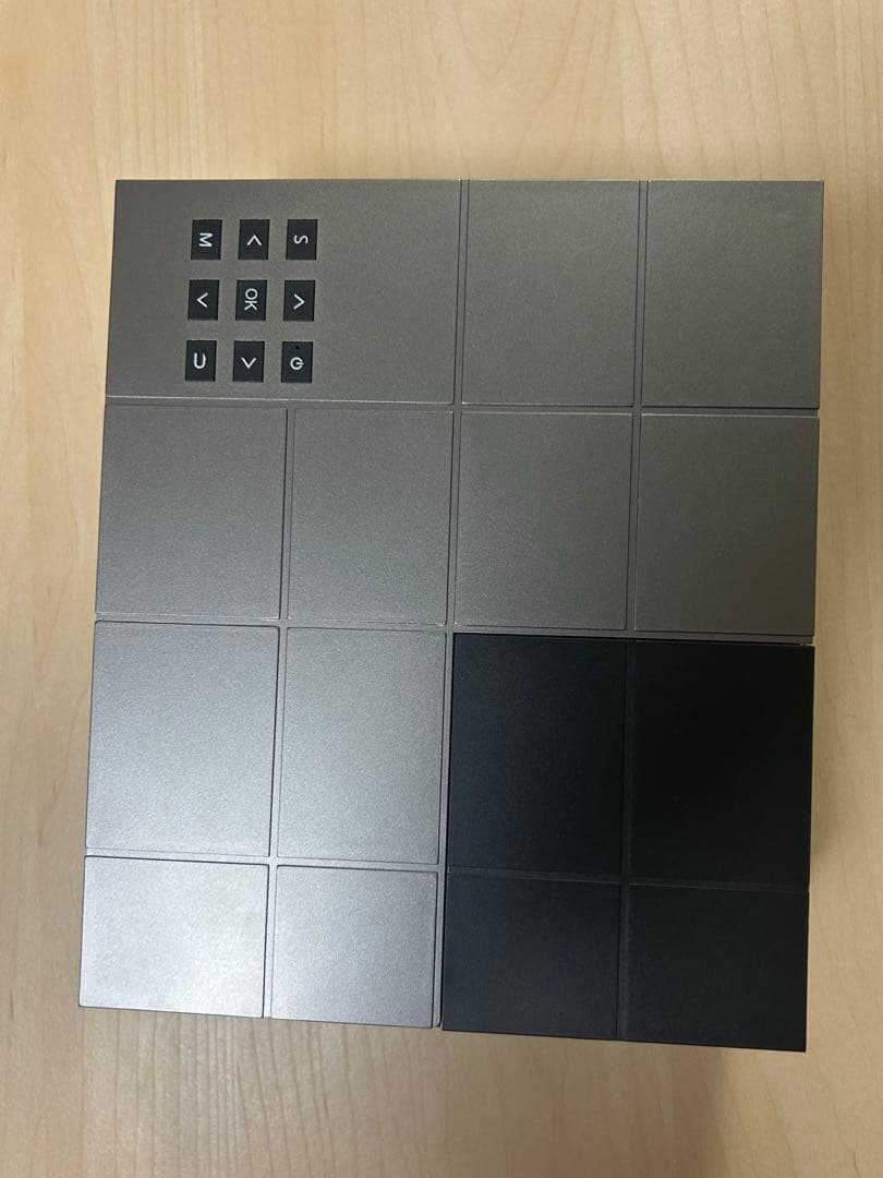 【美品・付属品完備】WiFi6 4K対応 プロジェクター 28000ルーメン