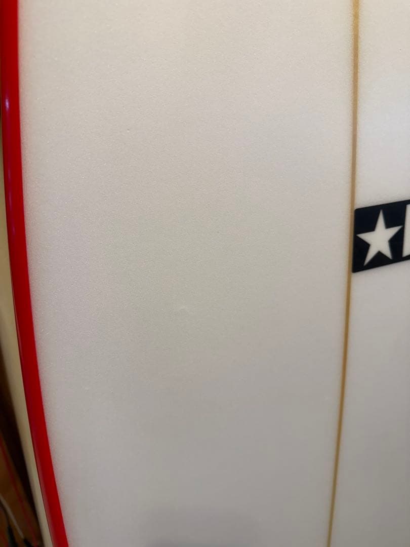 PYZEL REDTIGERショートボード