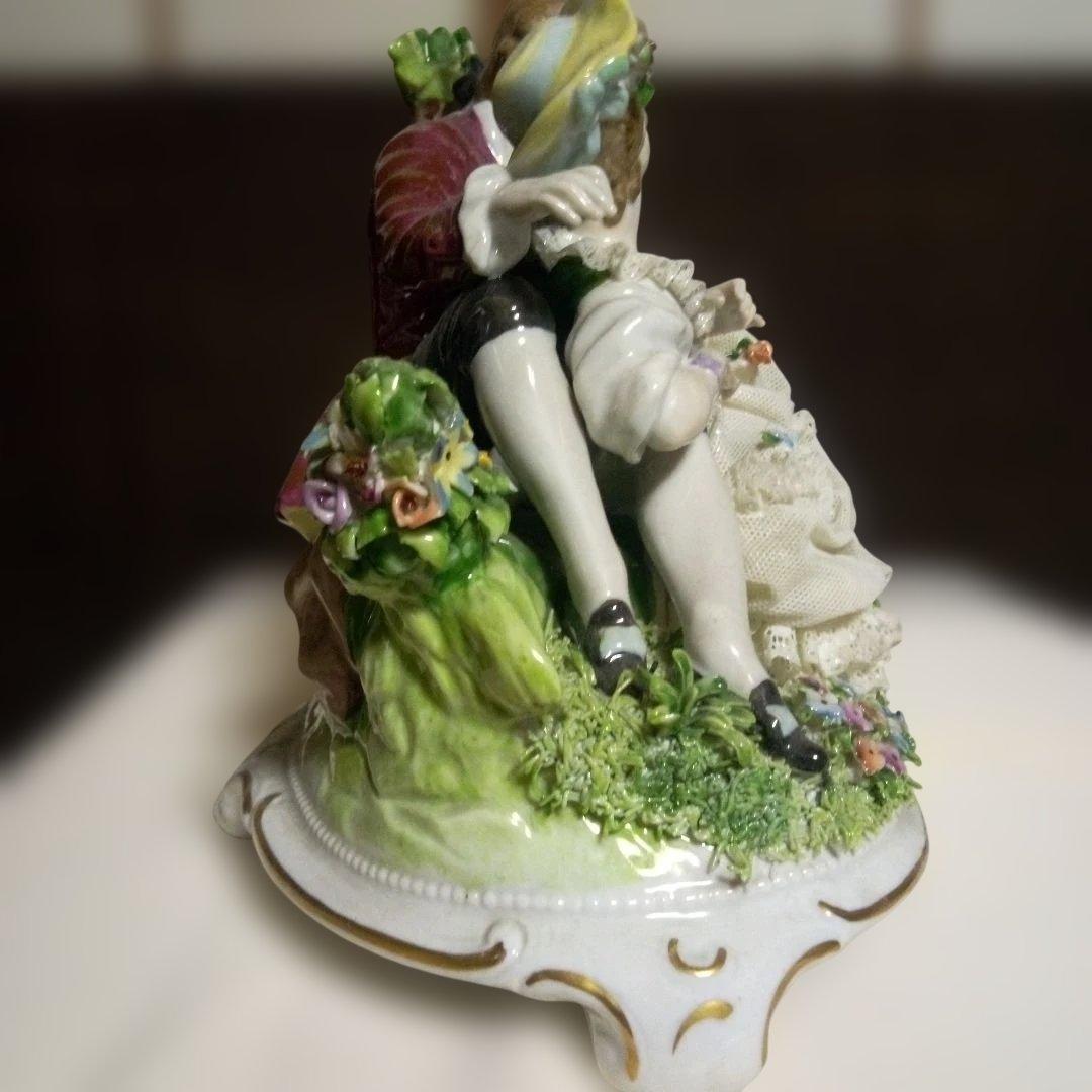 ぽっぽちゃんです。ドイツバッハ窯　陶器レース人形