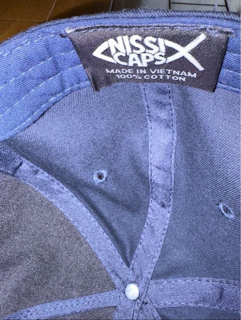 Monday suck キャップ