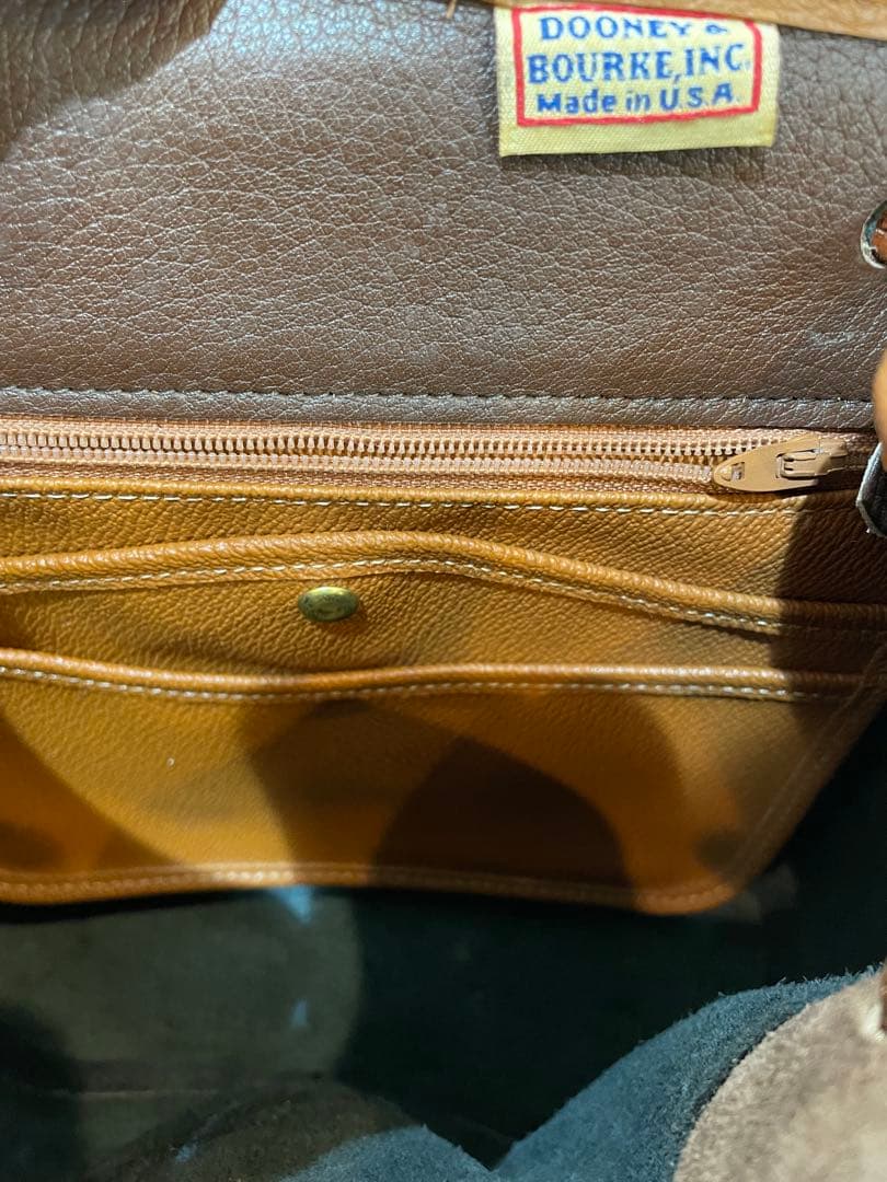 Dooney&Bourkeドゥニー&バーク ショルダーバッグ