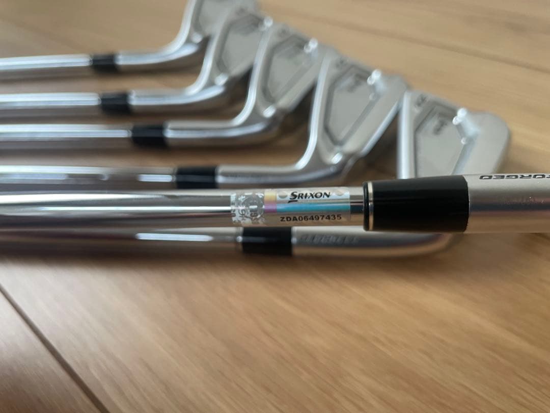 スリクソン zxi5アイアン【大人気・希少スペック】5-P モーダス120S