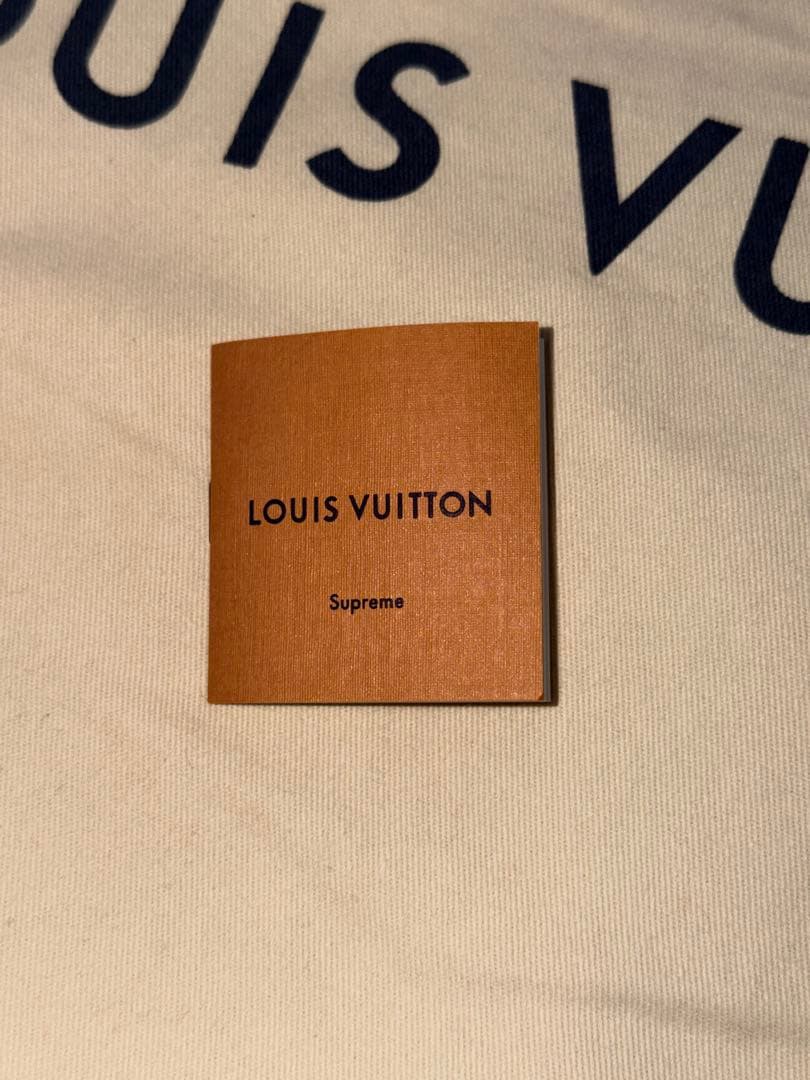 限定品‼️【Louis Vuitton x Supreme】モノグラム ピロー 枕