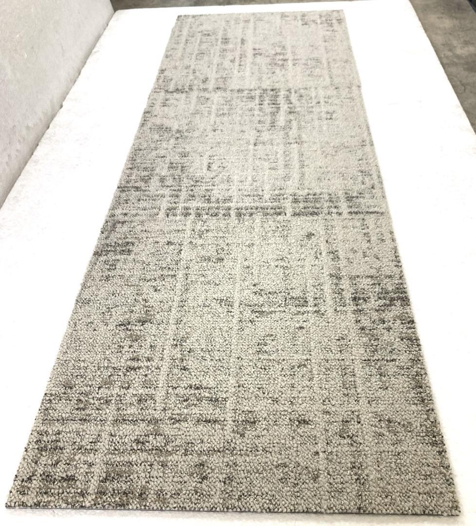 アムル　タイルカーペット５４枚　新品・未使用　国内メーカー　アウトレット