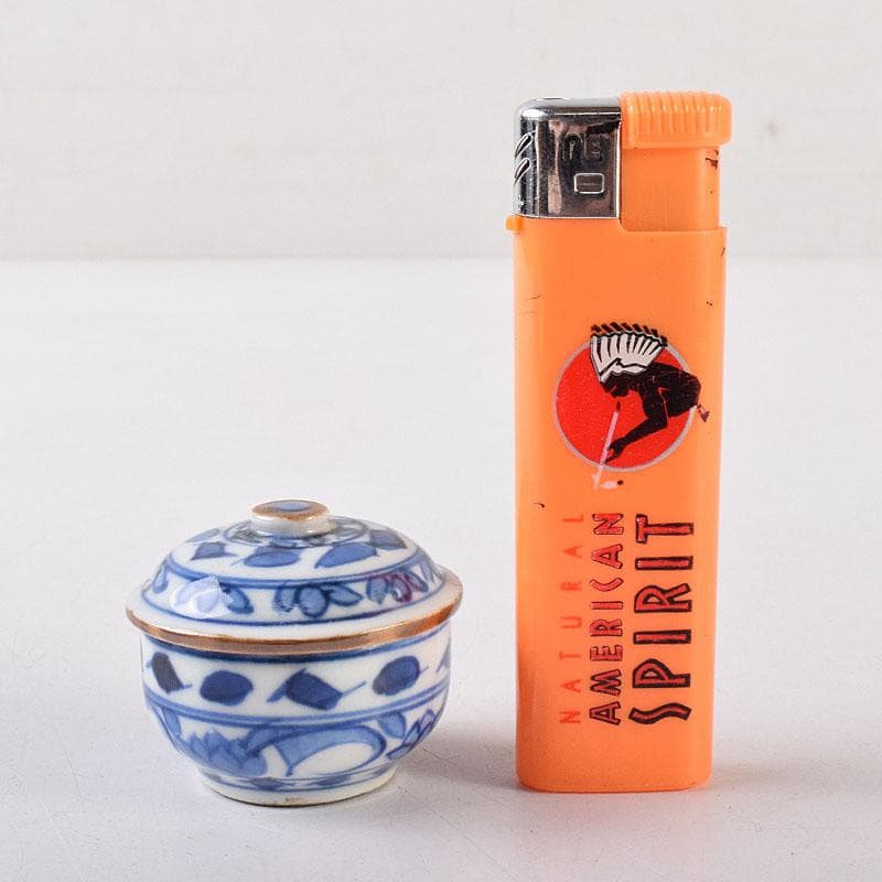 中国　新渡青花　花文　蓋壺　小壷　スンコロク　宋胡録　時代箱　C　R8683