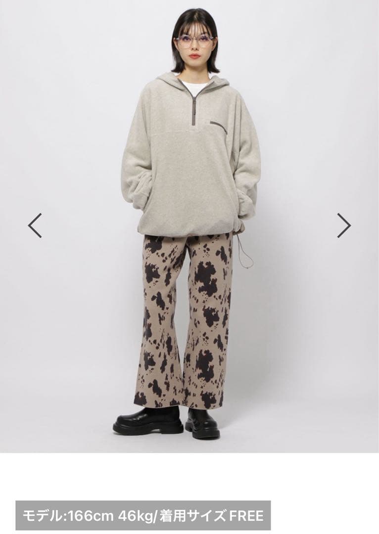 niko and… ソフトフリース切り替えzipパーカー　完売品　ベージュ