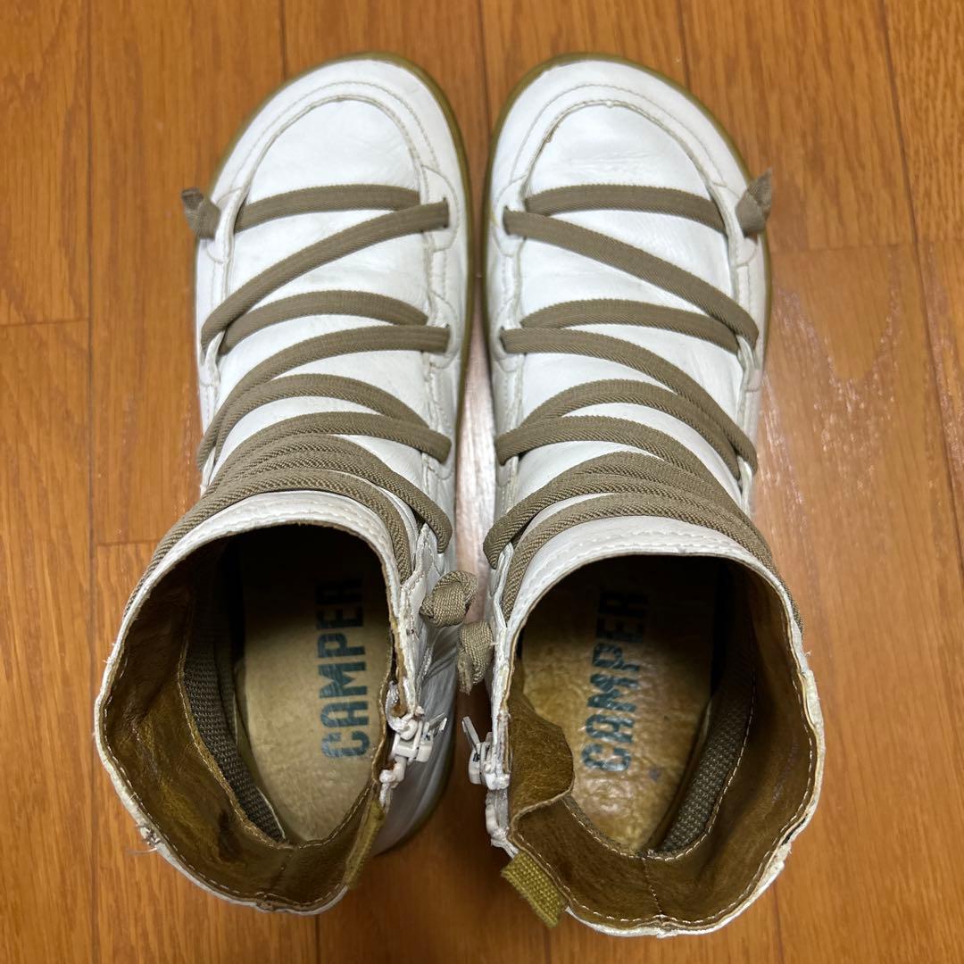 最後の値下げ！CAMPER ホワイトレザー ハイカットブーツ