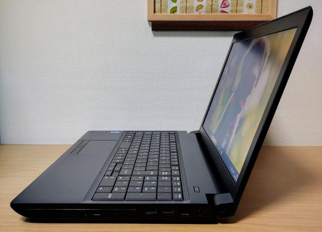 TOSHIBA dynabook Corei5 メモリ8GB SSD120GB