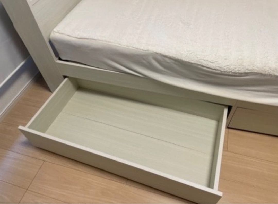 セミダブルベッド 収納付きベッド 大阪市西区まで引取りに来てくれる方 12/7迄