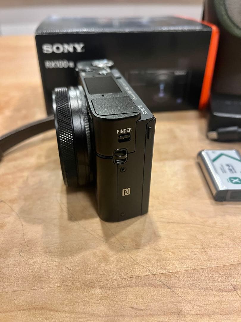 SONY サイバーショット　RX100M7
