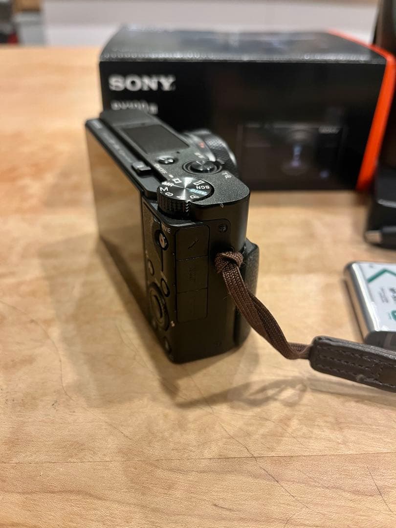 SONY サイバーショット　RX100M7