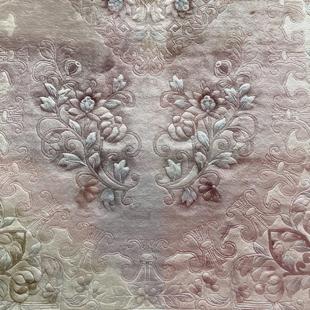 中国緞通　ウール製　千代田絨毯　花柄カーペット 181X 273cm