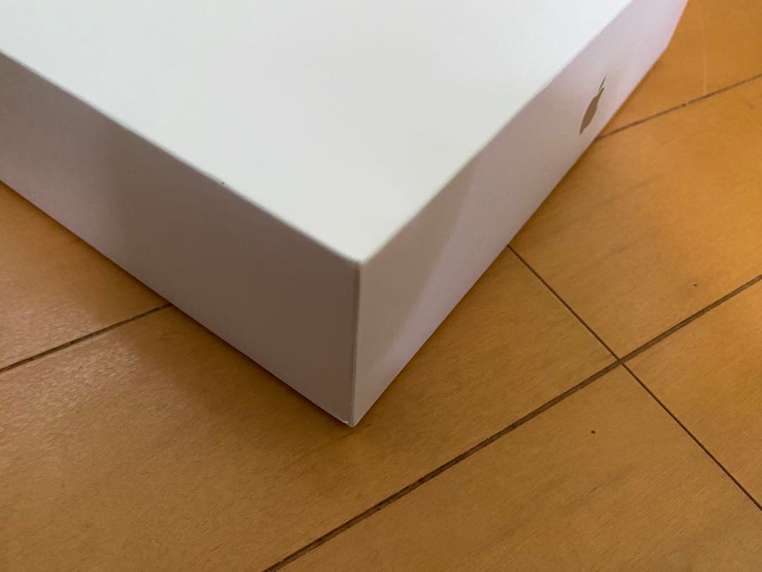 Apple MacBook Air13.3インチ M1バッテリー交換要　256G