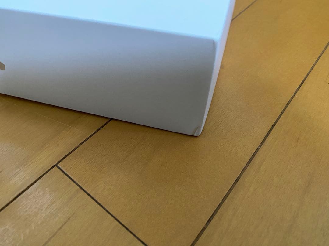 Apple MacBook Air13.3インチ M1バッテリー交換要　256G