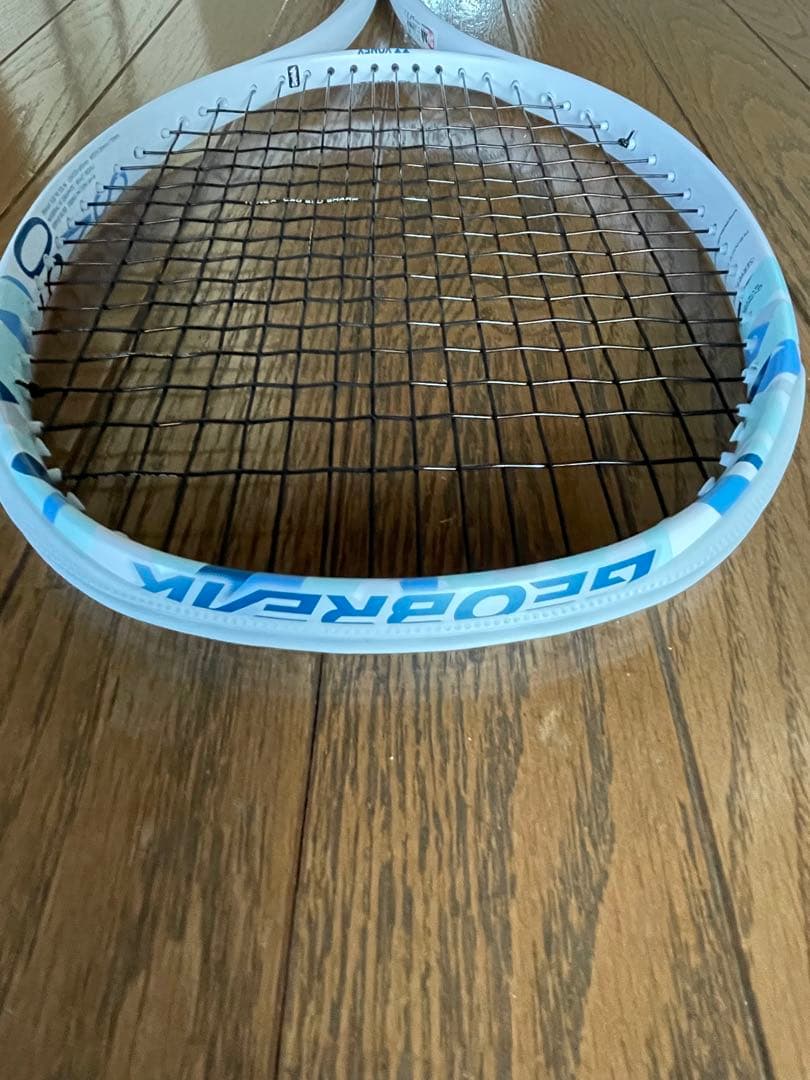 YONEX ジオブレイク50vs UXL0