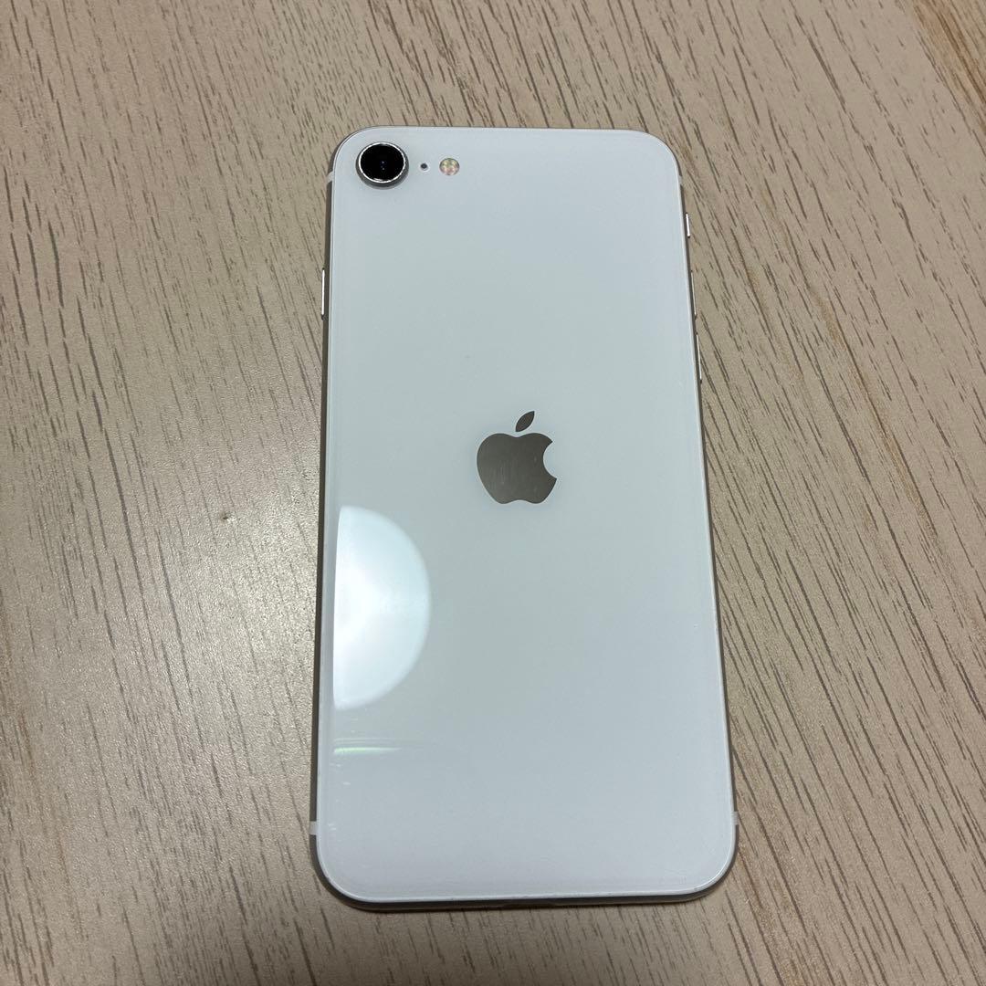 ジャンク iPhone SE第2世代128GBホワイト 本体
