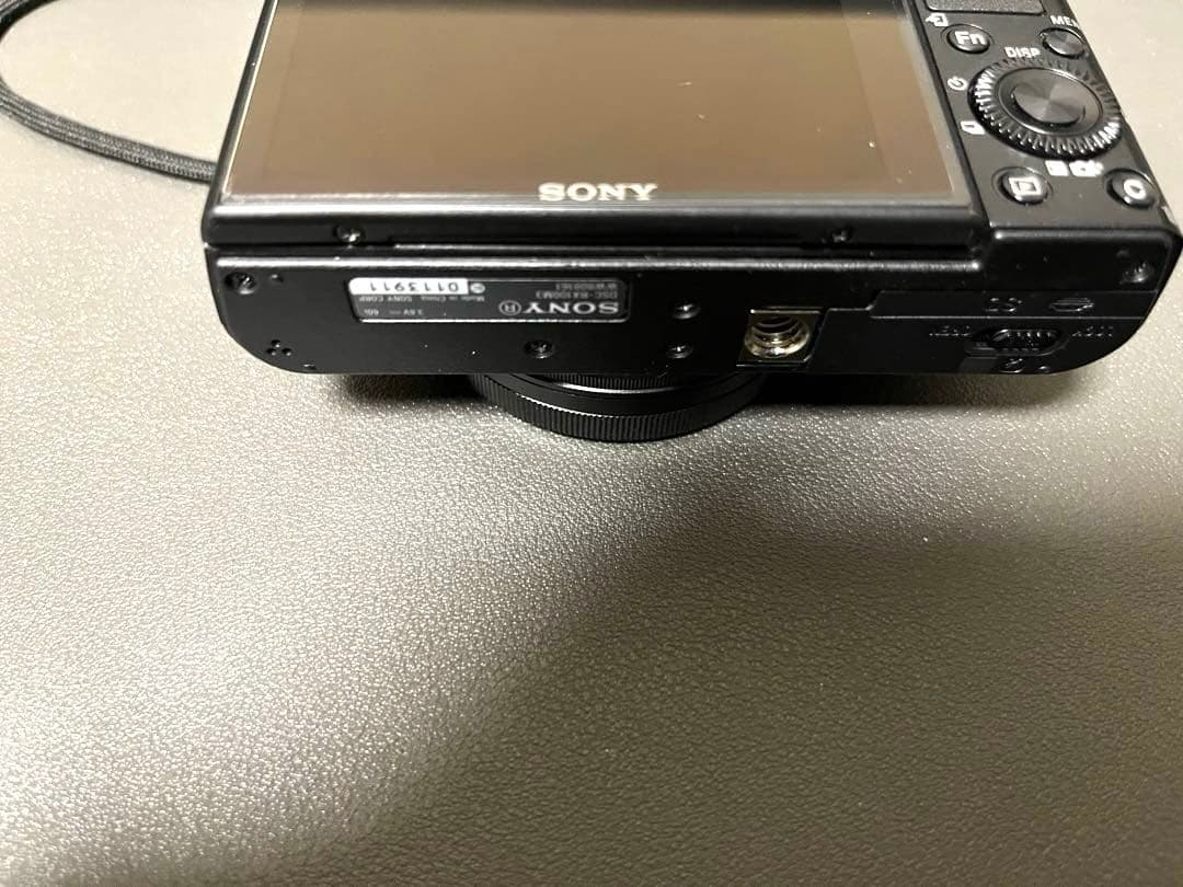 デジタルカメラ SONY RX100 III