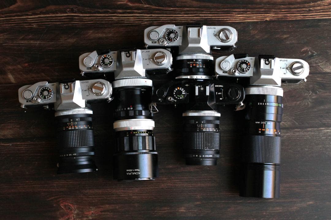 キャノン一眼レフフィルムカメラ