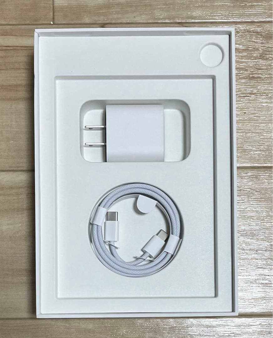 iPad mini A17 pro WiFiモデル　256GB スペースグレー