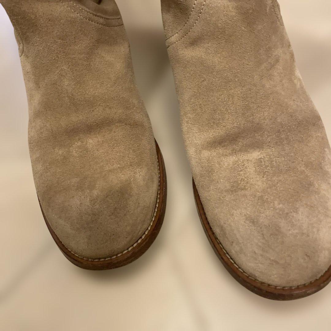 ベージュ スエード ロールトップブーツ