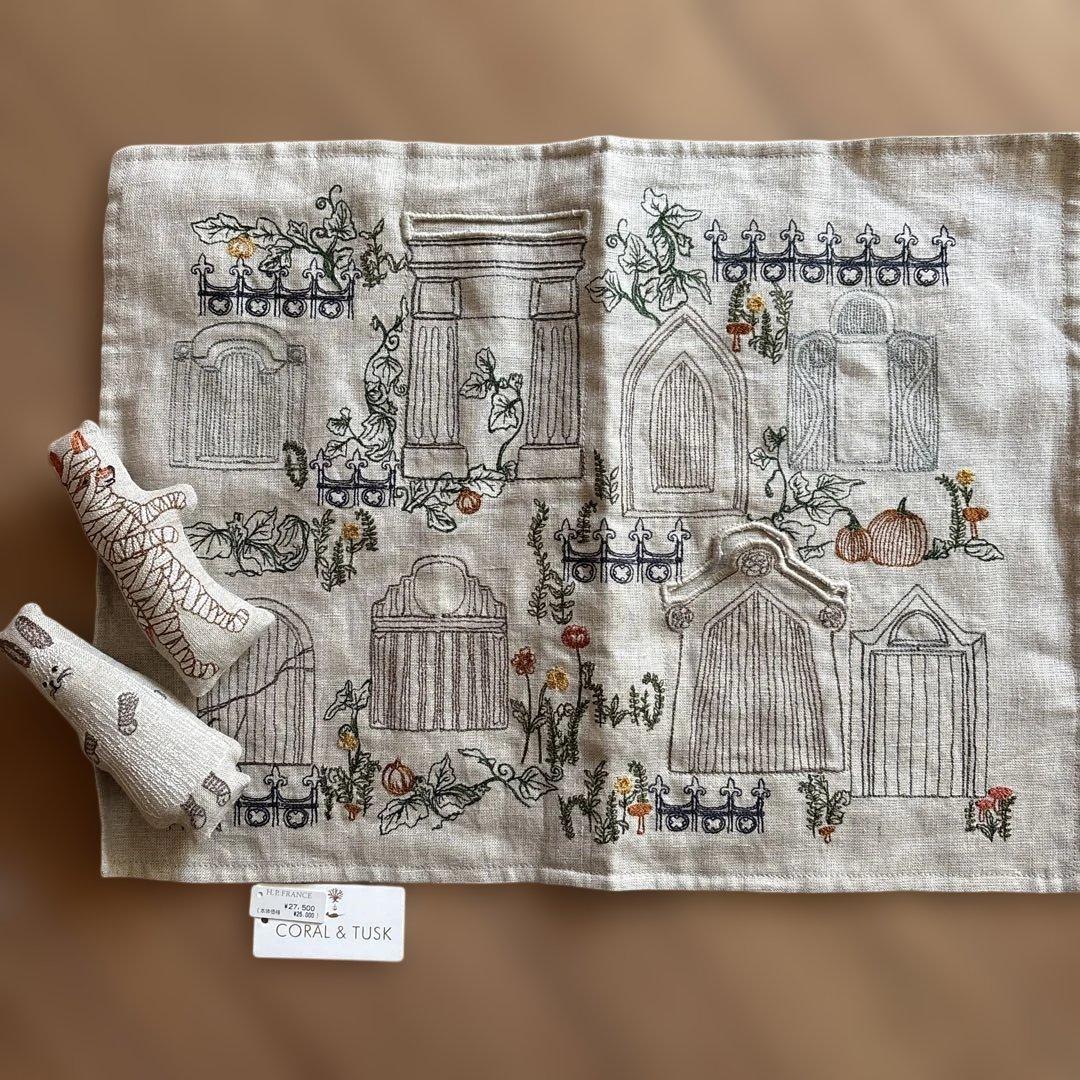 Coral & Tusk Halloweenハロウィン　ポケットクッションカバー