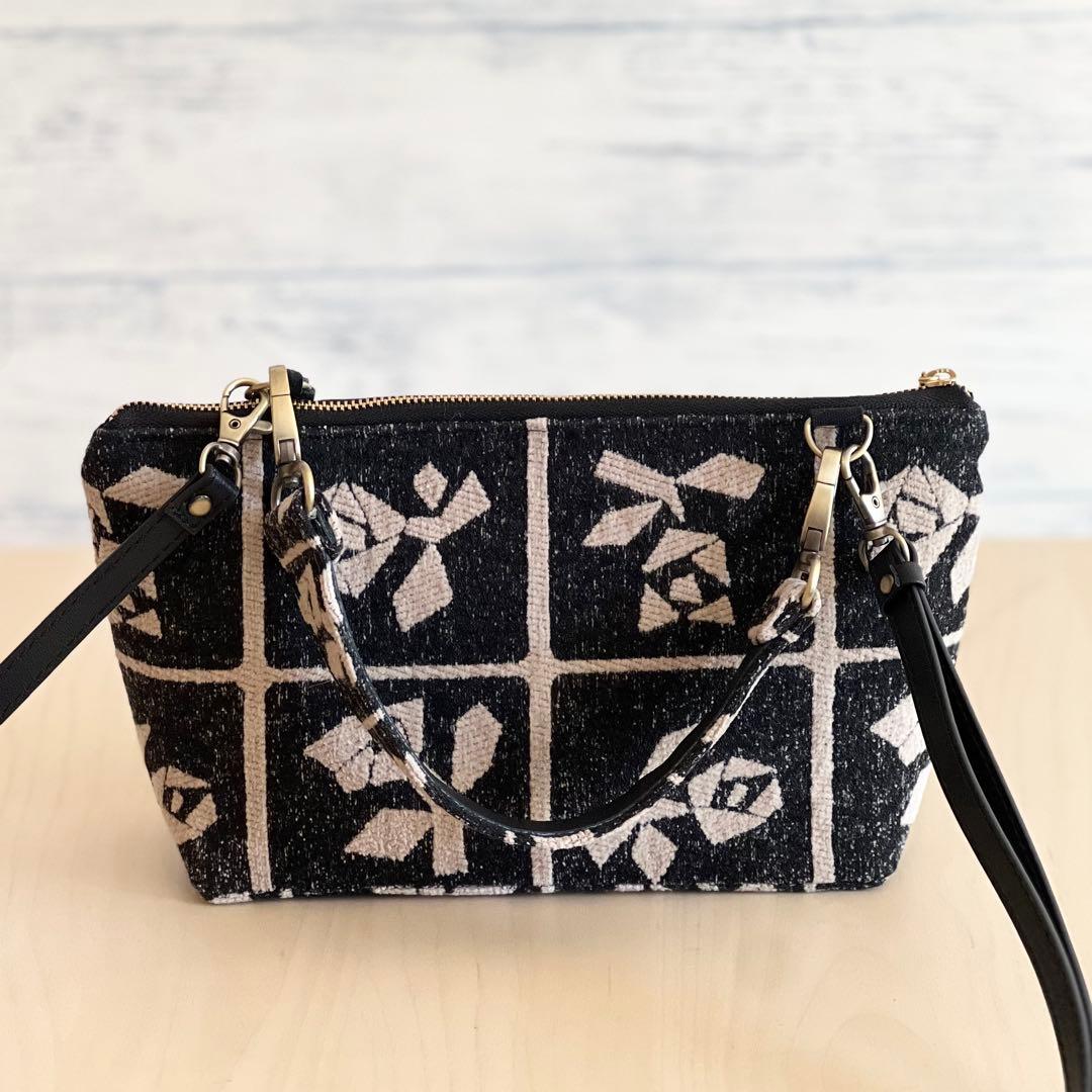 ミナペルホネンLulu beige 持ち手付きショルダーバッグMB601-093