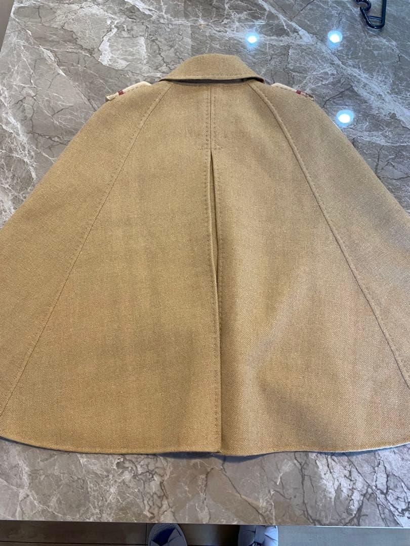 flim　Burberry ベージュ ケープコート