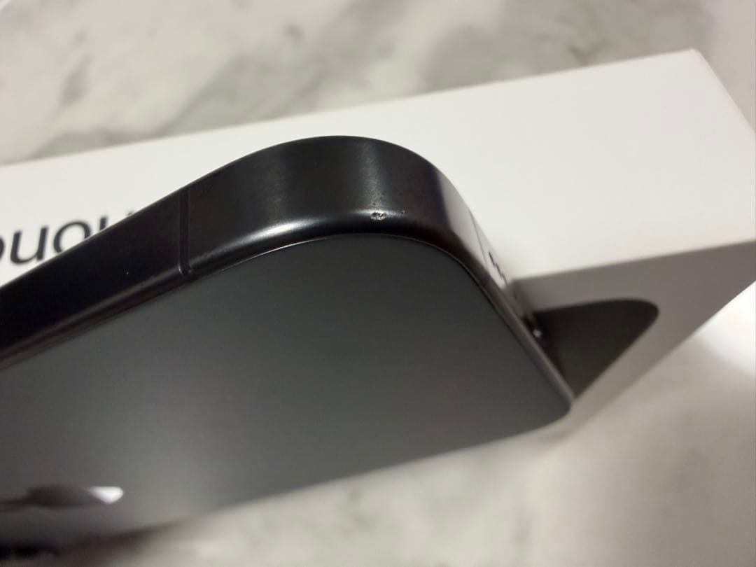 iPhone 15 Pro ブラックチタニウム 1TB 中古