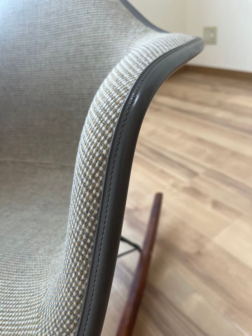 イームズ　アームシェルチェア　ジラルドファブリック　ロッキン　ハーマンミラー