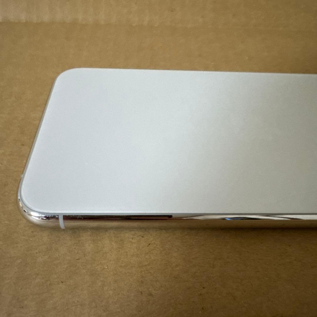 iPhone 11 Pro 64GB (画面割れあり)