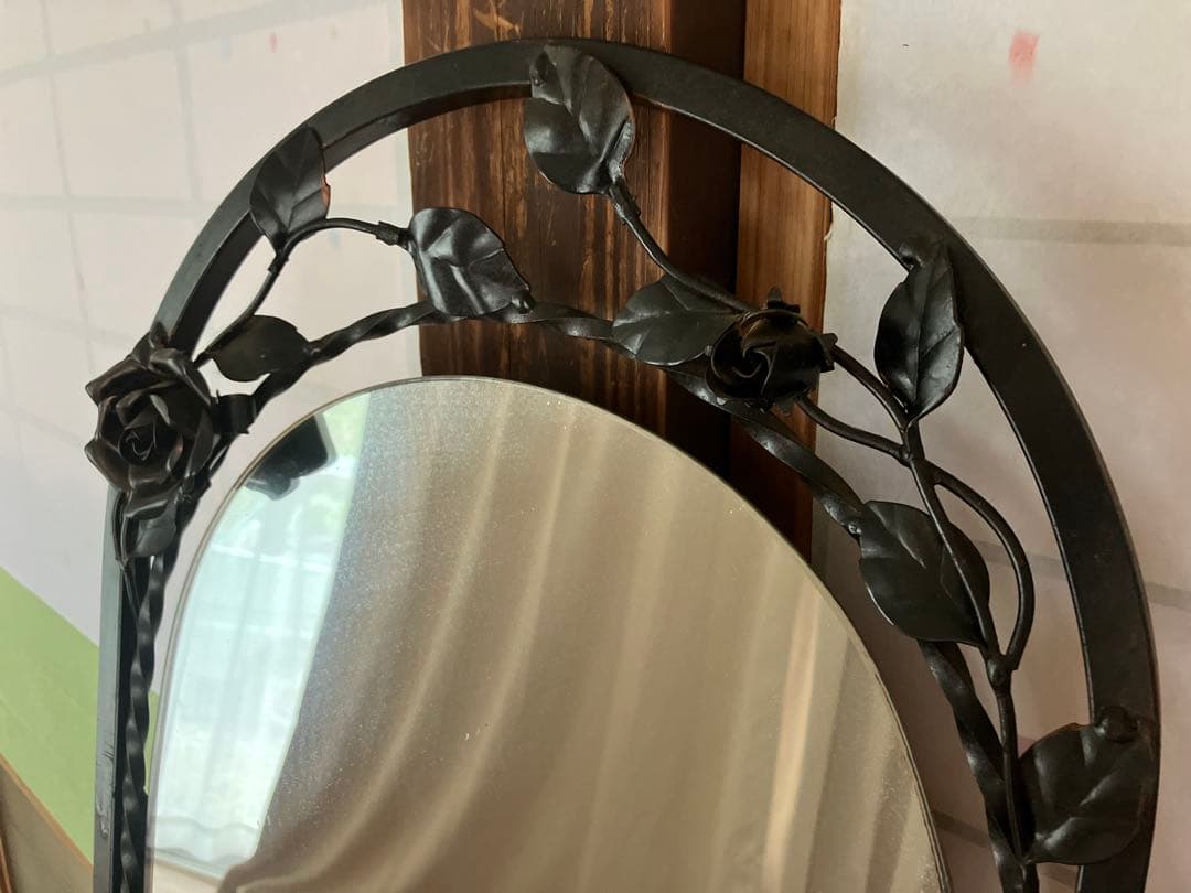 アイアン　姿見　鏡　壁掛　アーチ型　花装飾