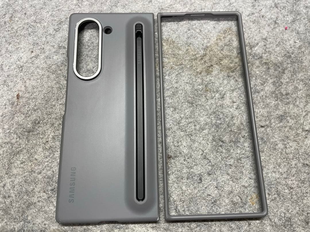 Galaxy Z Fold 6 256GBグレー本体＋純正Sペン付きケース韓国版