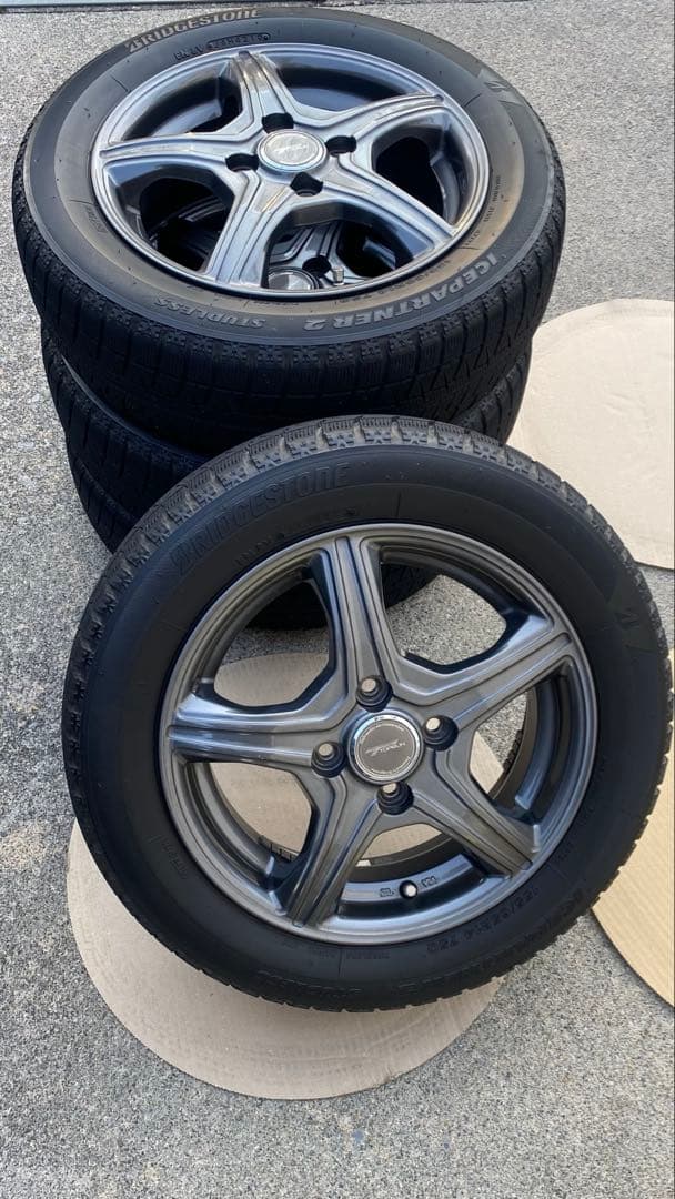 スタッドレスタイヤホイル付き155/65/R14、4本セット