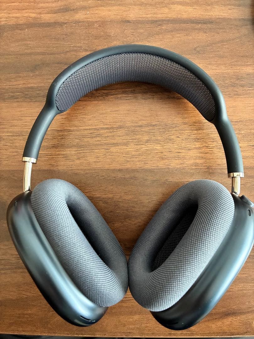 Air pods max 本体　専用