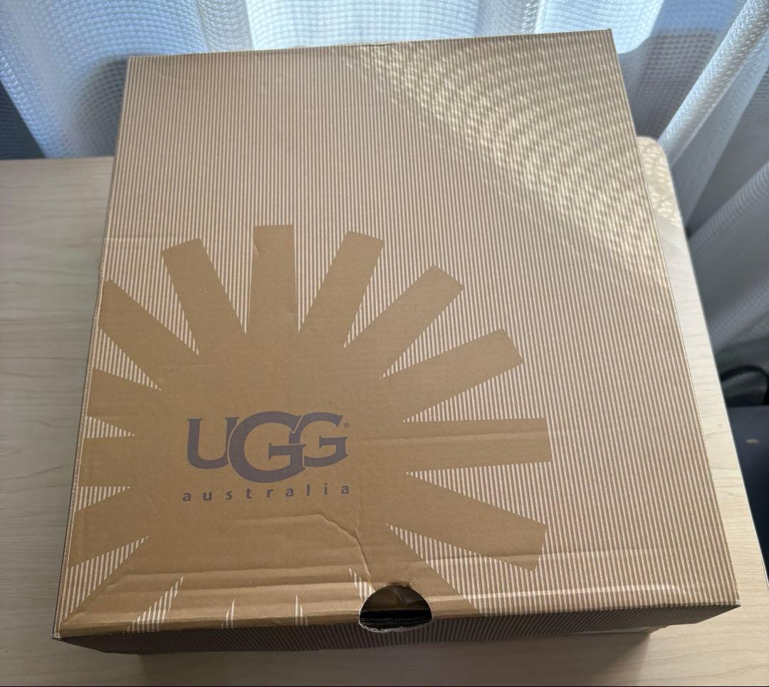 美品　UGG グレー ニットムートンブーツ　25cm