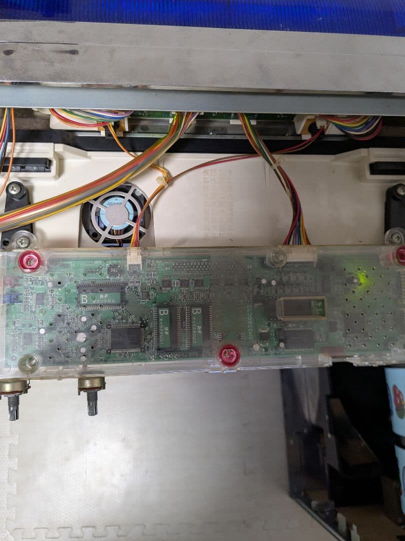 俺の空 4号機 ロデオ パチスロ 不要機付き