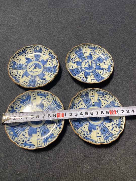 中国古美術品　明代成化年製　芙蓉手　染付(青花)花鳥文盤 茶托4客　皿