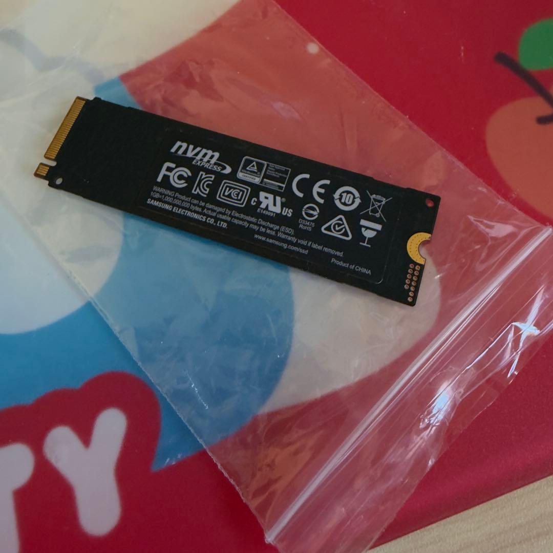 内蔵型SSD Samsung 970 EVO 1TB NVMe M.2 SSD