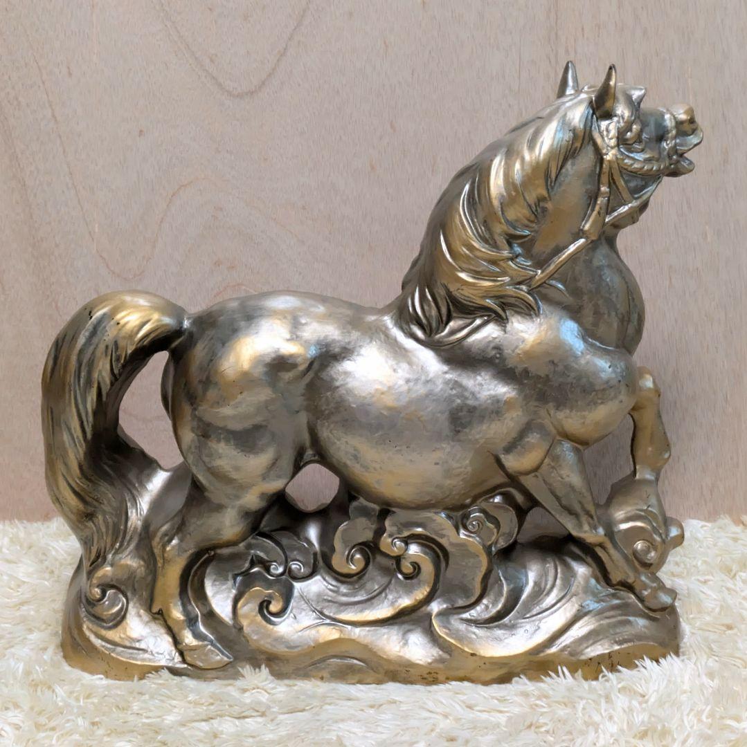 【新品未使用】繁栄招福置物 馬置物 開運 風水 縁起物 陶器 立ち馬 とこなめ焼