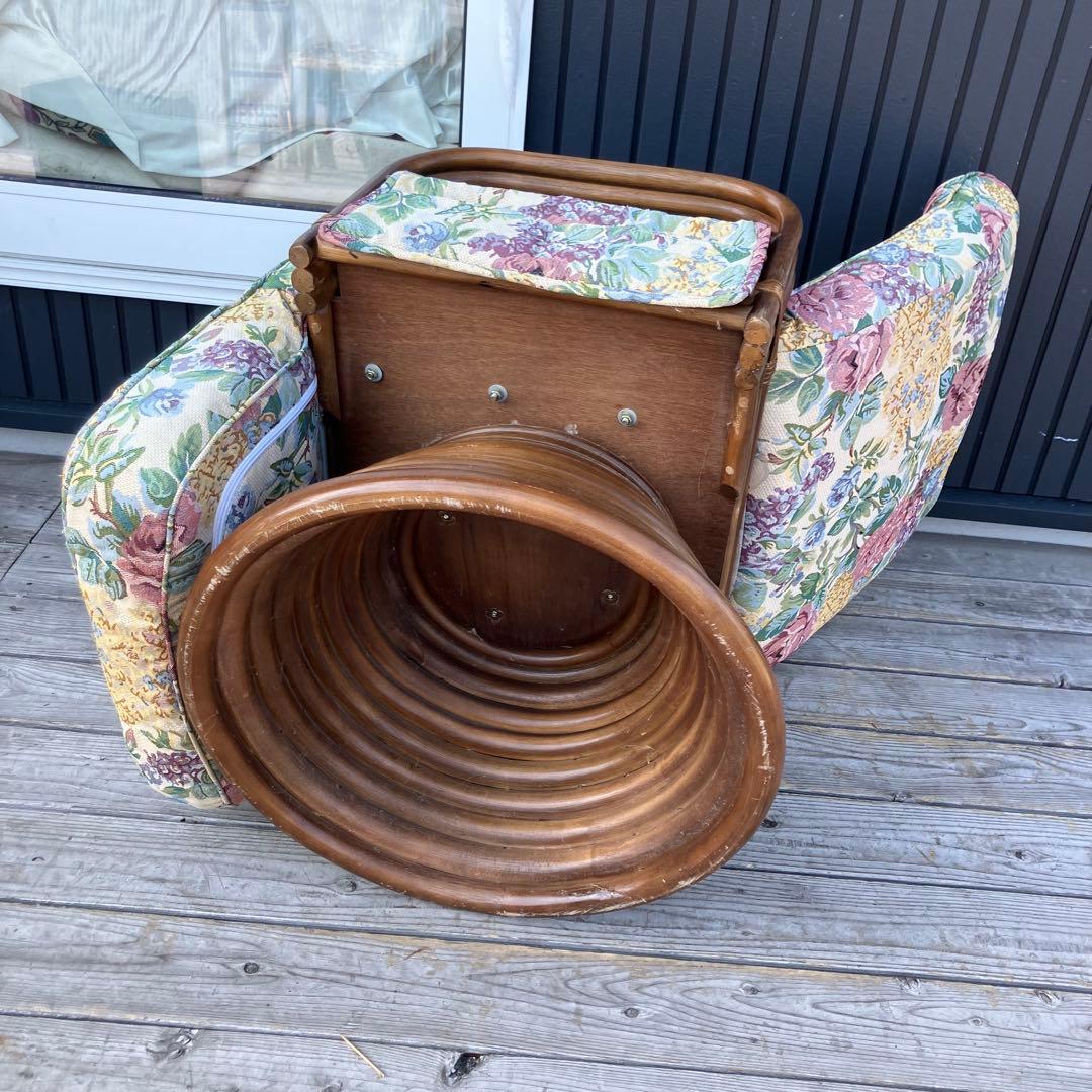 昭和レトロ 花柄ラタンアームチェア 回転式椅子 リクライニングチェア ソファー