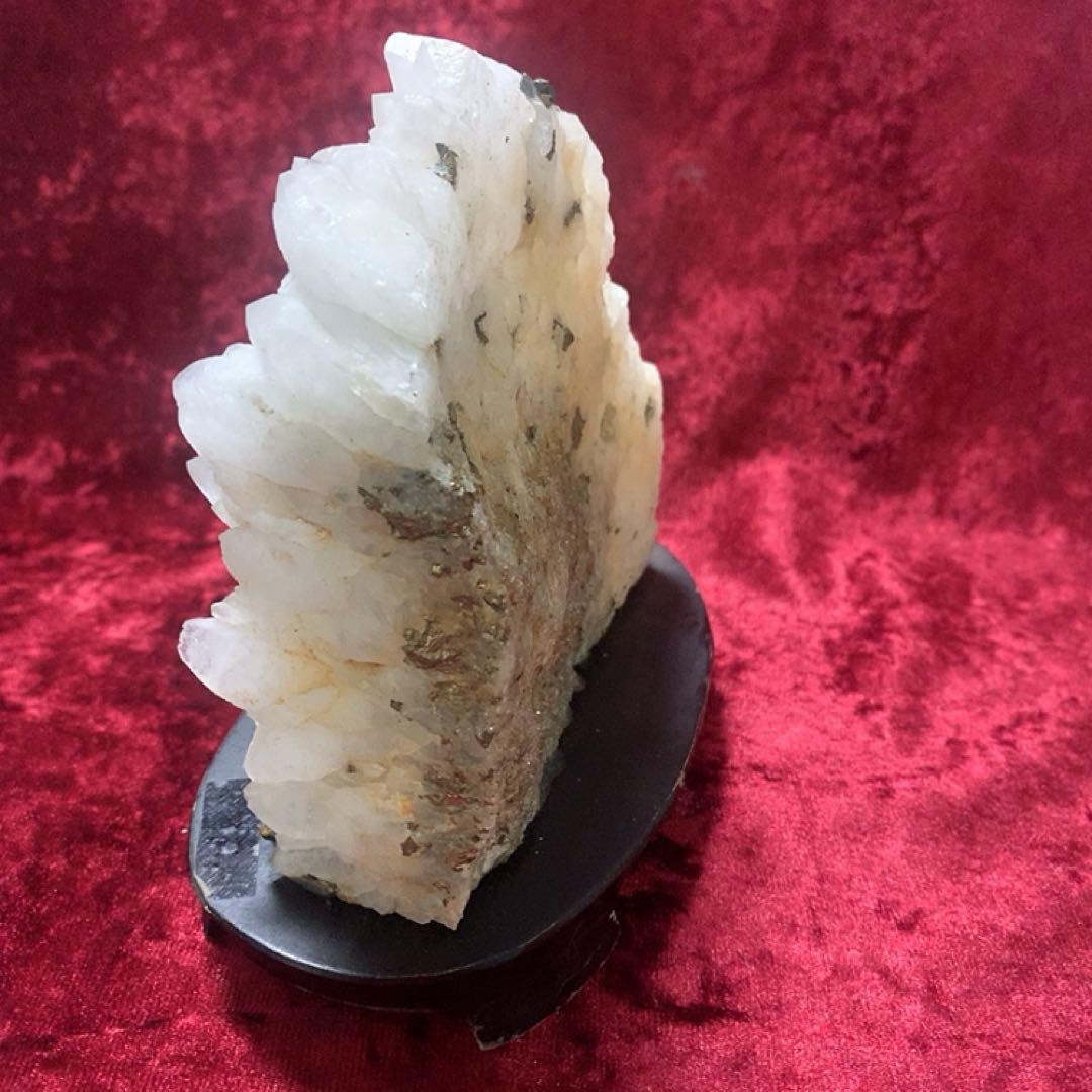 水晶クラスター黄鉄鉱入り　青森産