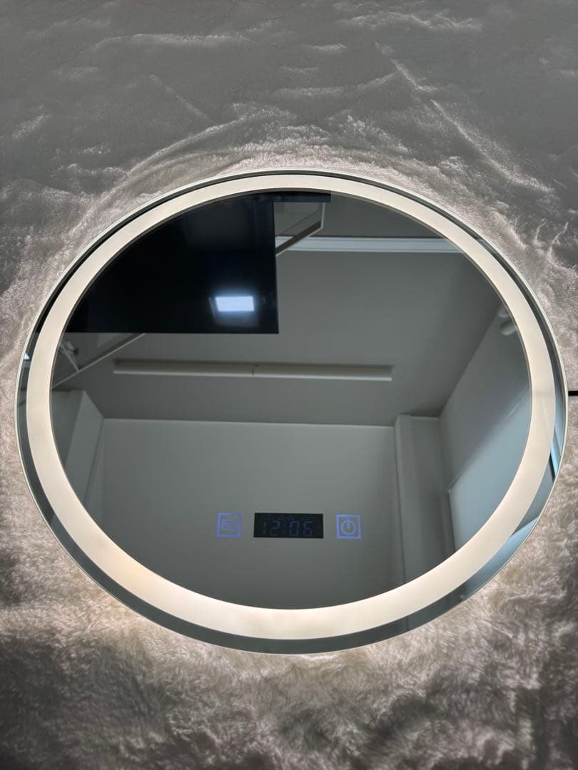 【美品】LEDライト付きミラー 直径50cm三段階調 光＋曇り止め機能付き壁掛け