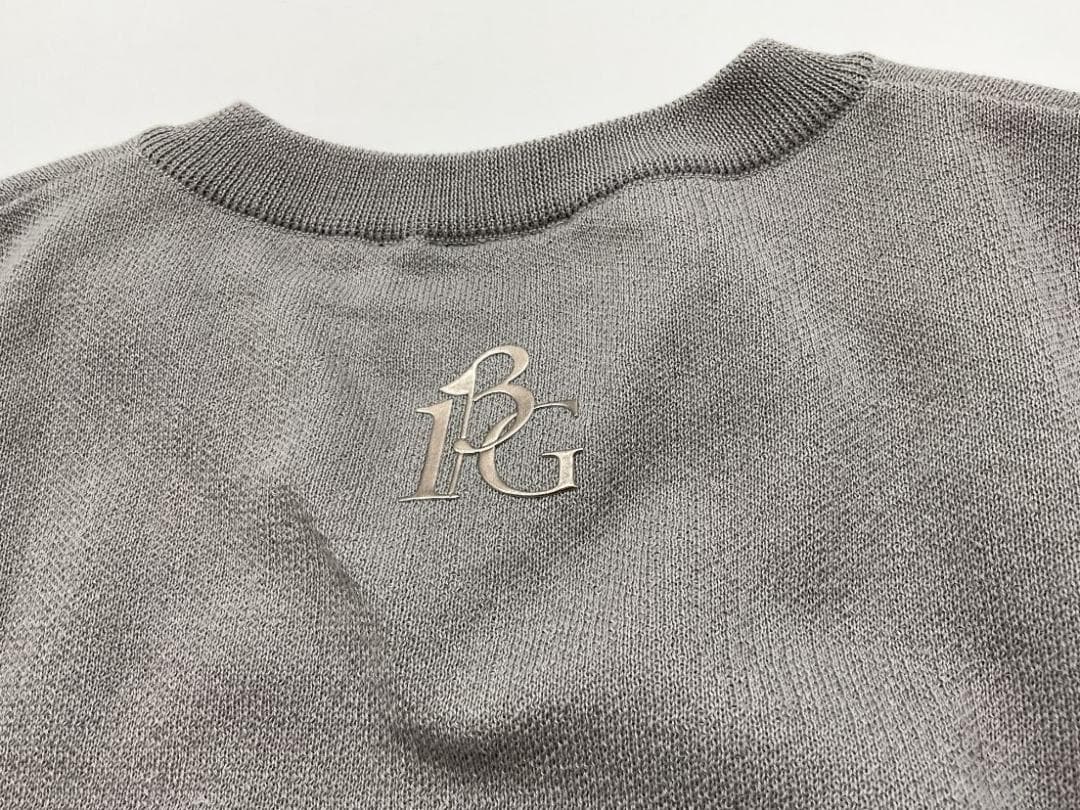 サイズS【新品】1PIU1UGUALE3 GOLF ロゴニットベスト GR