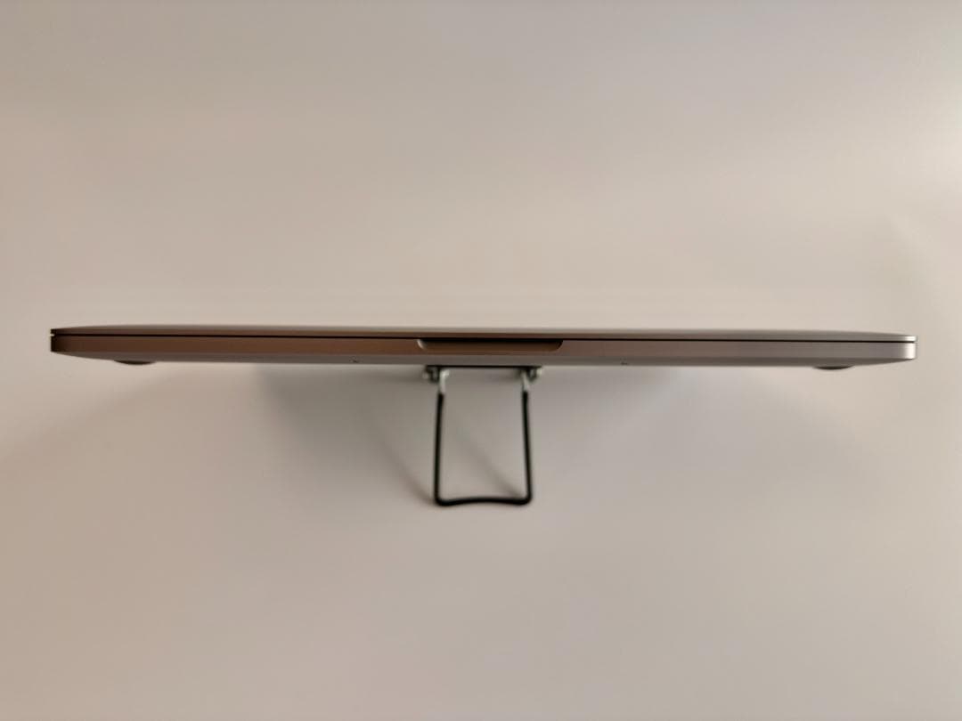 Apple MacBook Pro 13インチ 2019年製