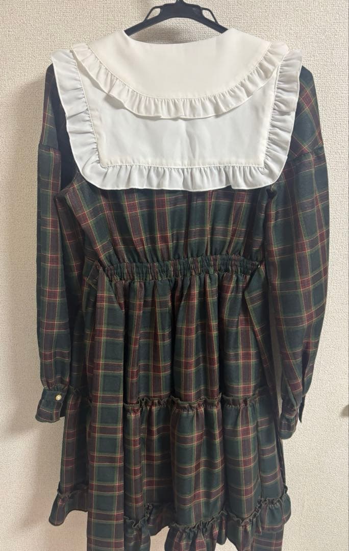 Amavel Dolly Holidayチェックティアードワンピース　グリーン