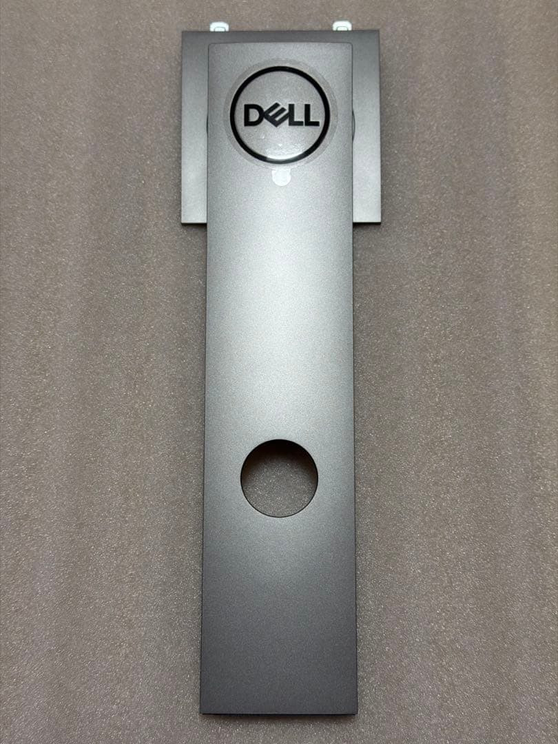 DELL U2720QM 27インチ 4Kモニター